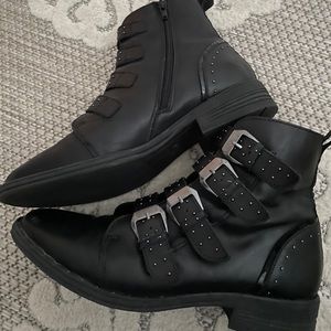 Steve madden booties